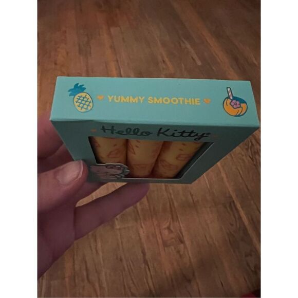 Colourpop Hello Kitty Limited Edition Yummy Smoothie - Picture 5 of 7